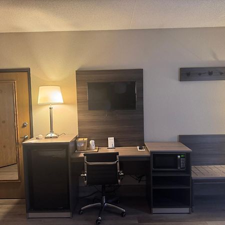Platte City ラマダ バイ ウィンダム プラットシティ Kci エアポートモーテル エクステリア 写真